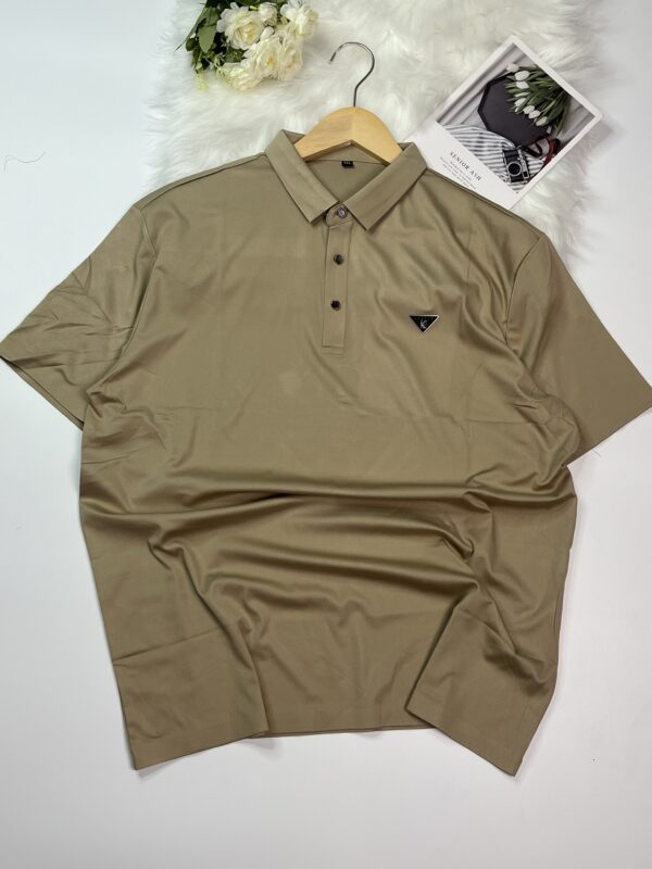 Beige Short Sleeve t-Shirt